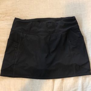 Black athleta skort